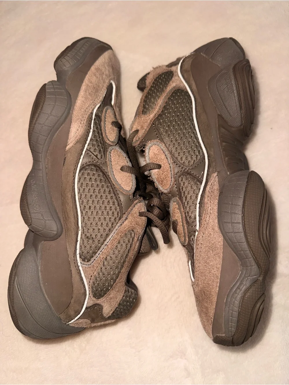 Yeezy 500 brown